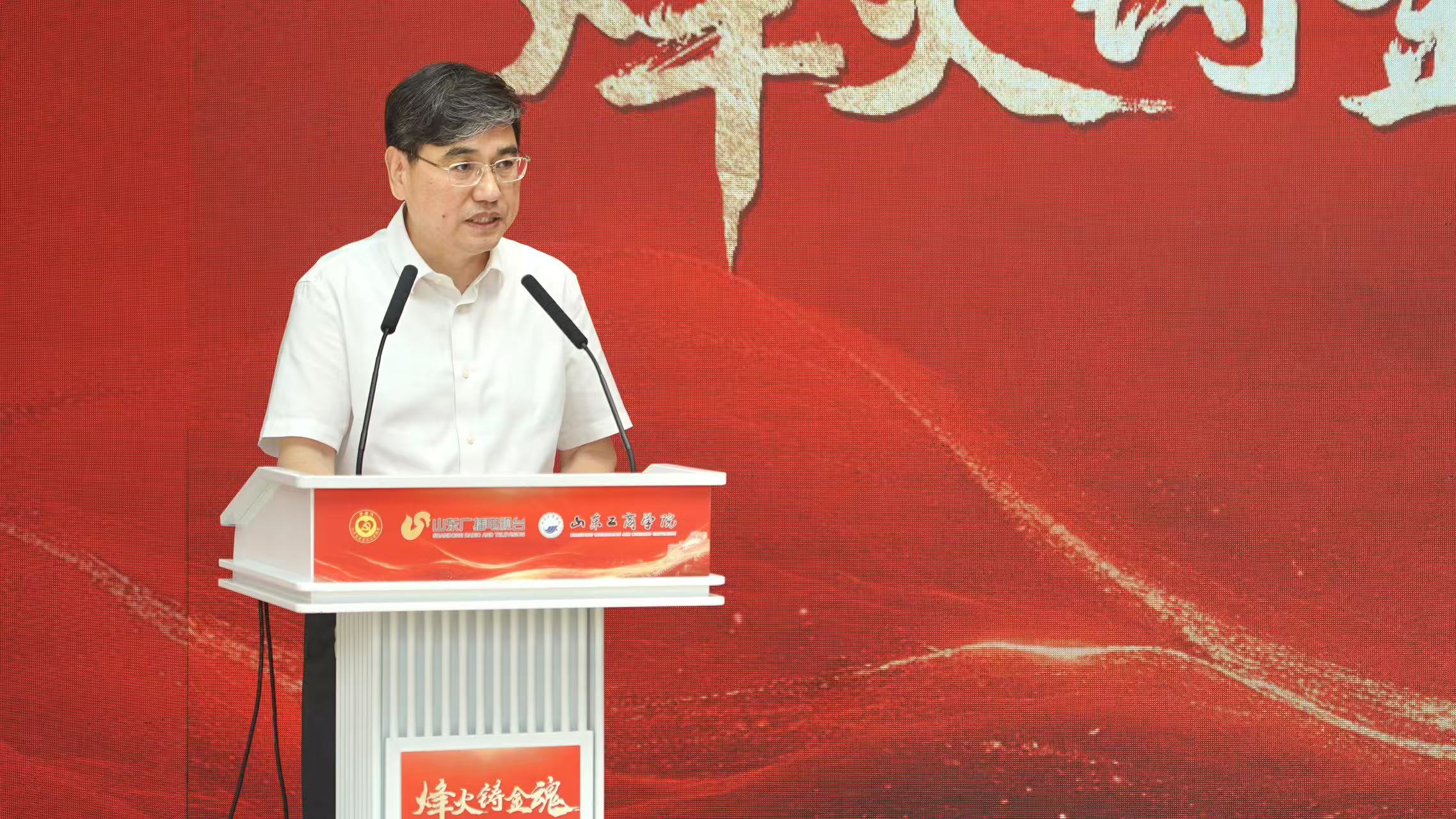 周盛阔.jpg