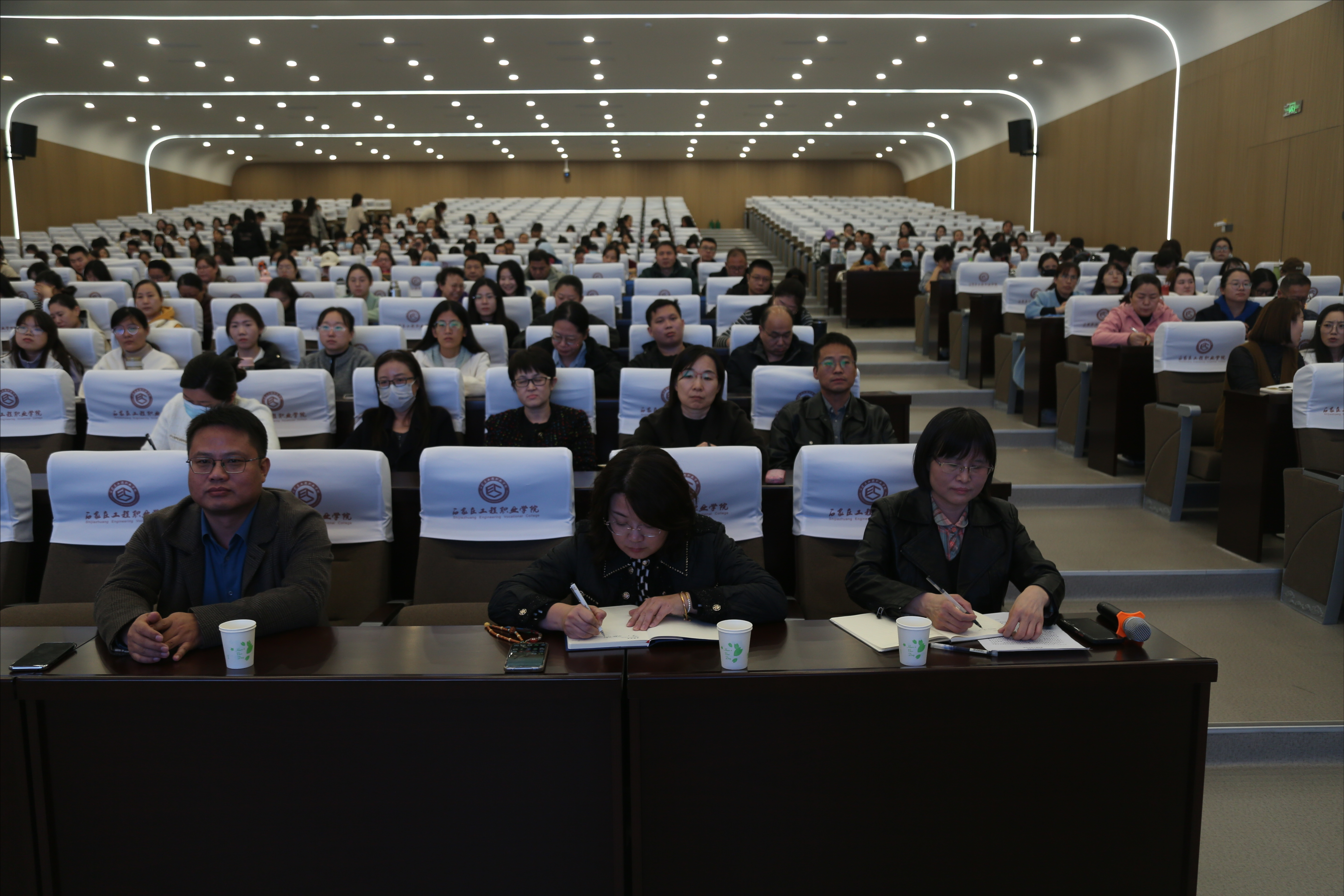 裁剪旋转 (1)