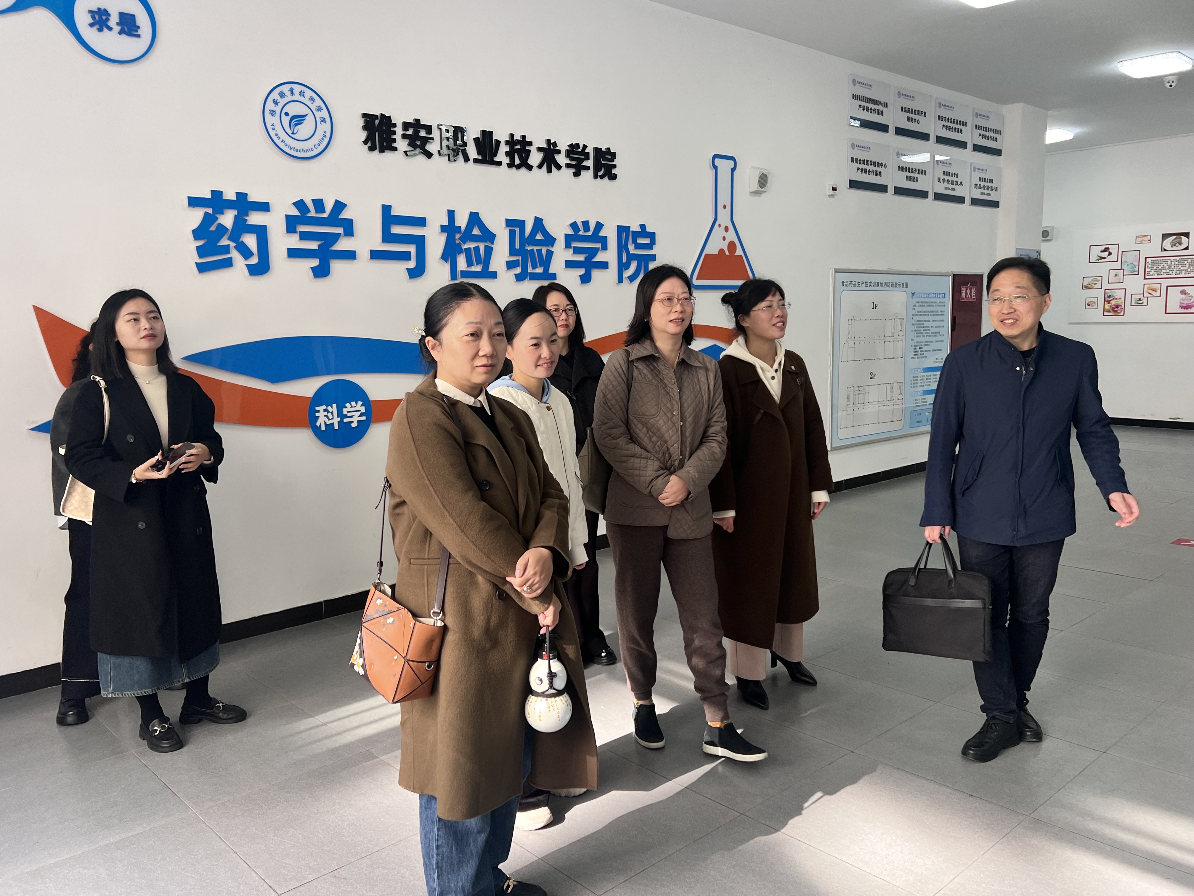 654f7d5b5a222e42c14974fba196d039 654f7d5b5a222e42c14974fba196d039