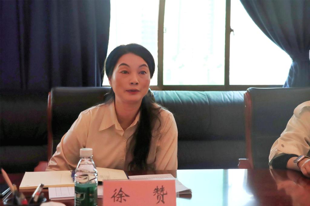 82C68F85DC33082D343426558F7_D200CBB1_E44B