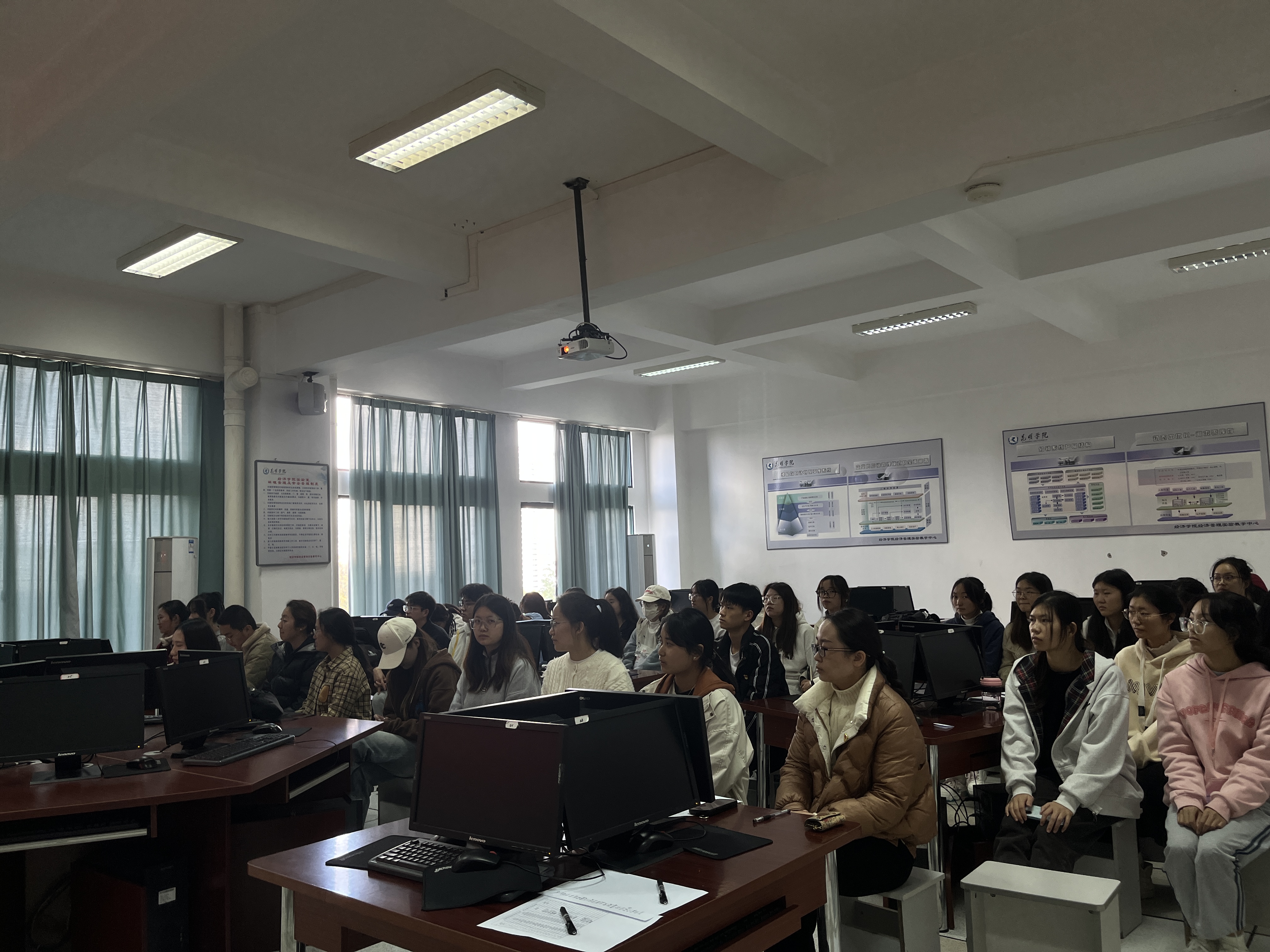 f1bdef28bc0b6f04fee510c68490e83