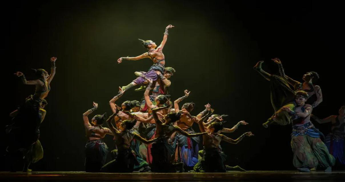 《铅华·满壁》 《铅华·满壁》