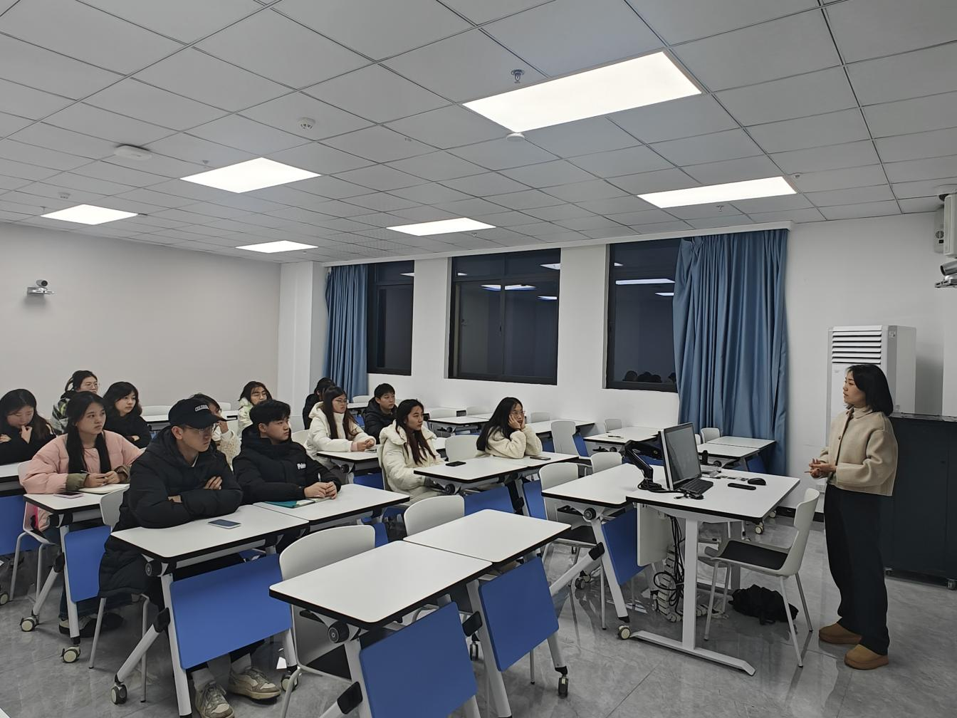 “点亮智慧，引领未来”教资讲解活动（1）