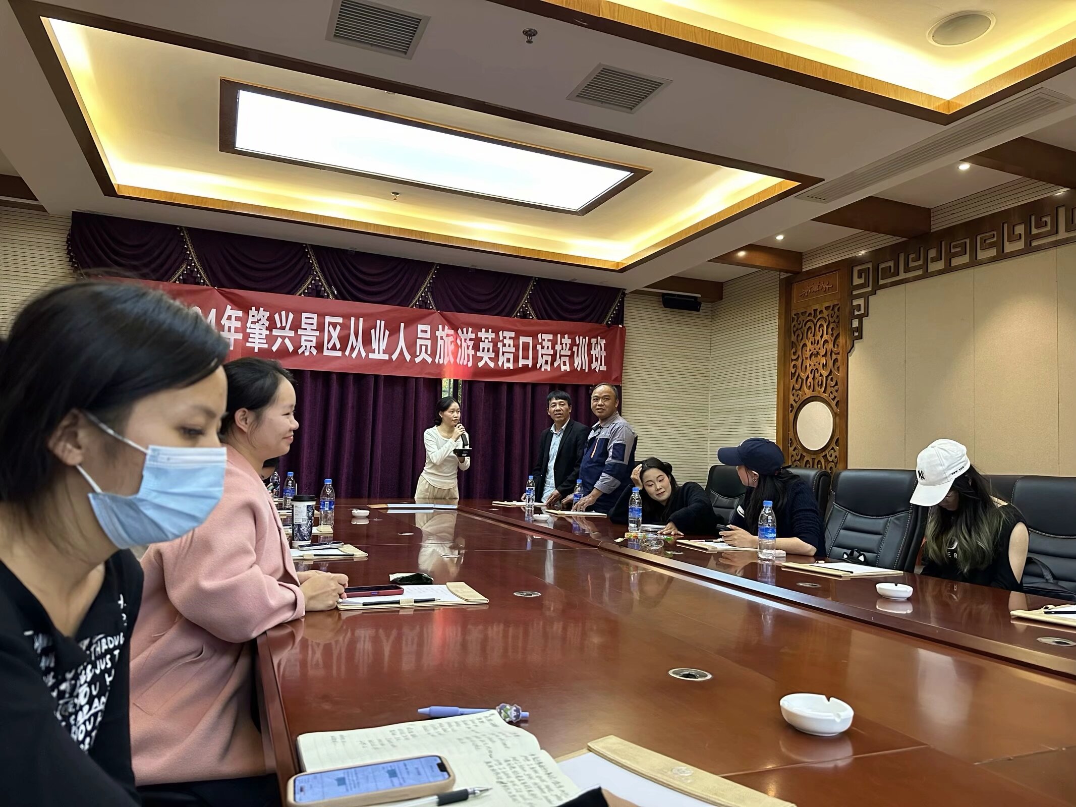 肇兴英语口语培训.png
