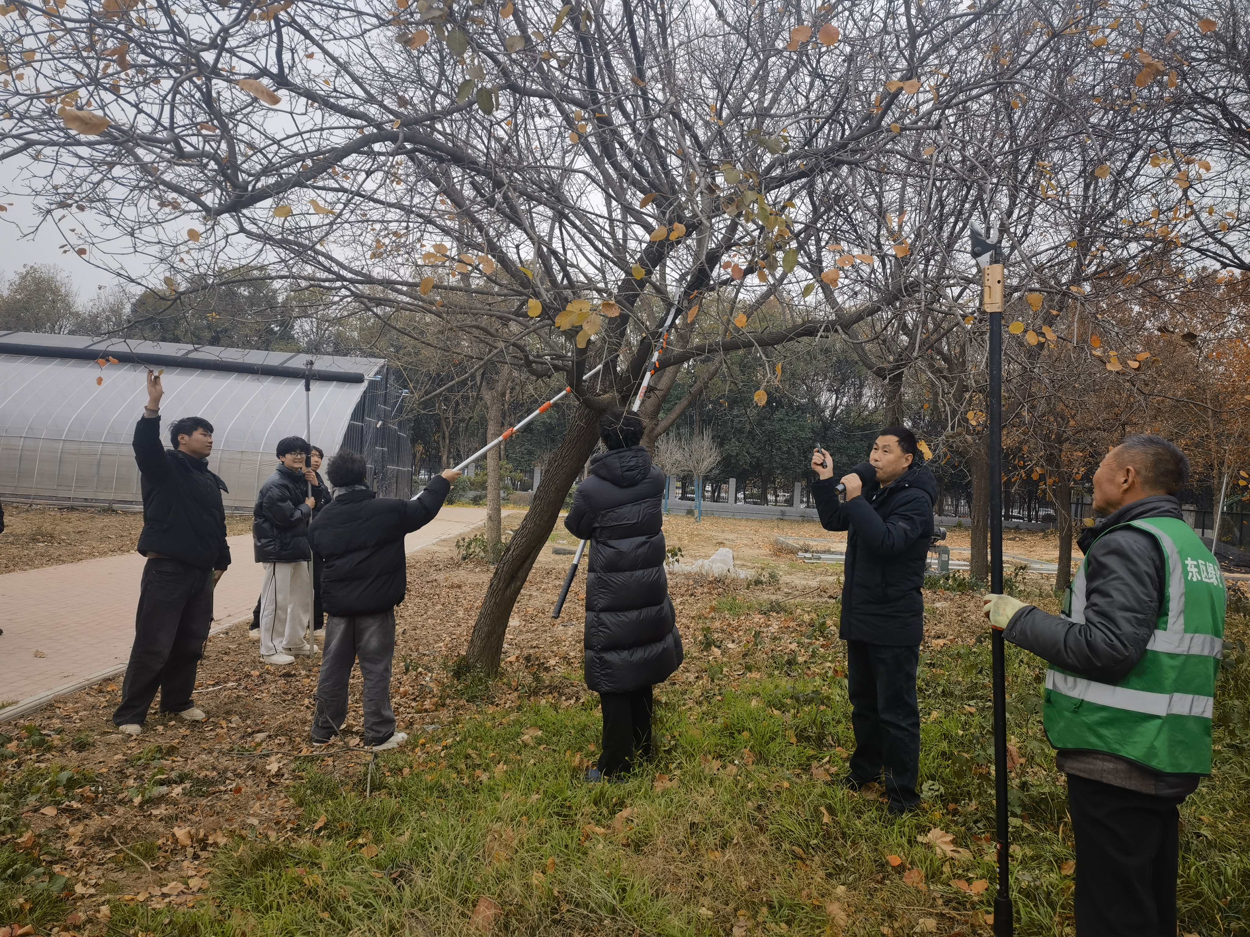 学生动手实践