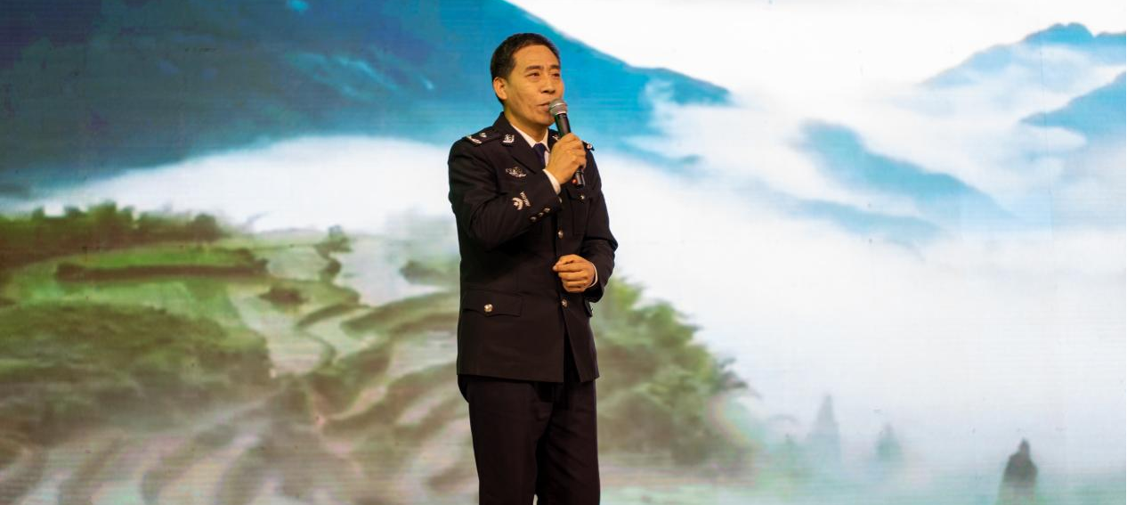 李主任