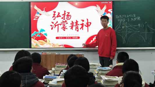 返家乡宣讲沂蒙精神 传承红色基因在行动