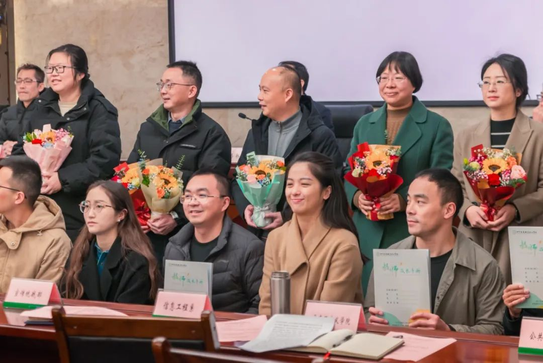 2.活动现场