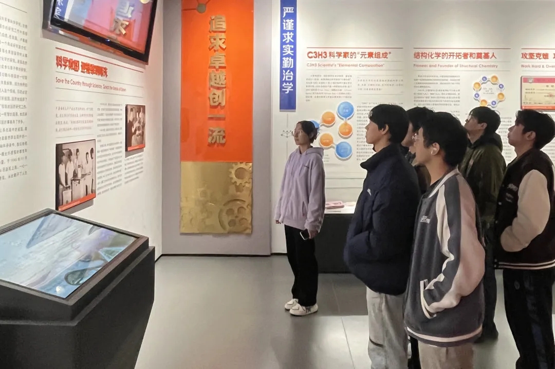 6.webp (1) 6.webp (1)