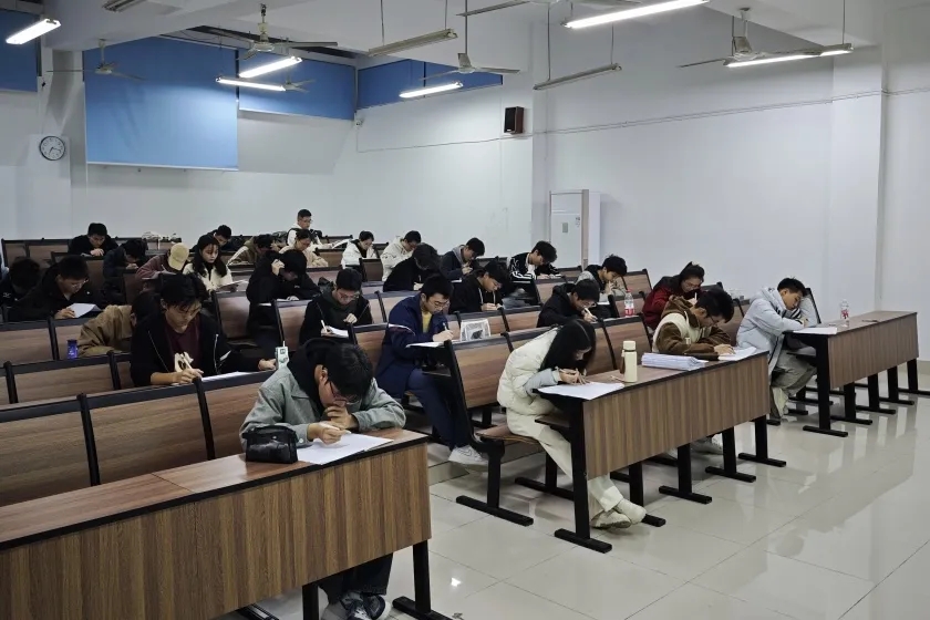 7.webp (1) 7.webp (1)