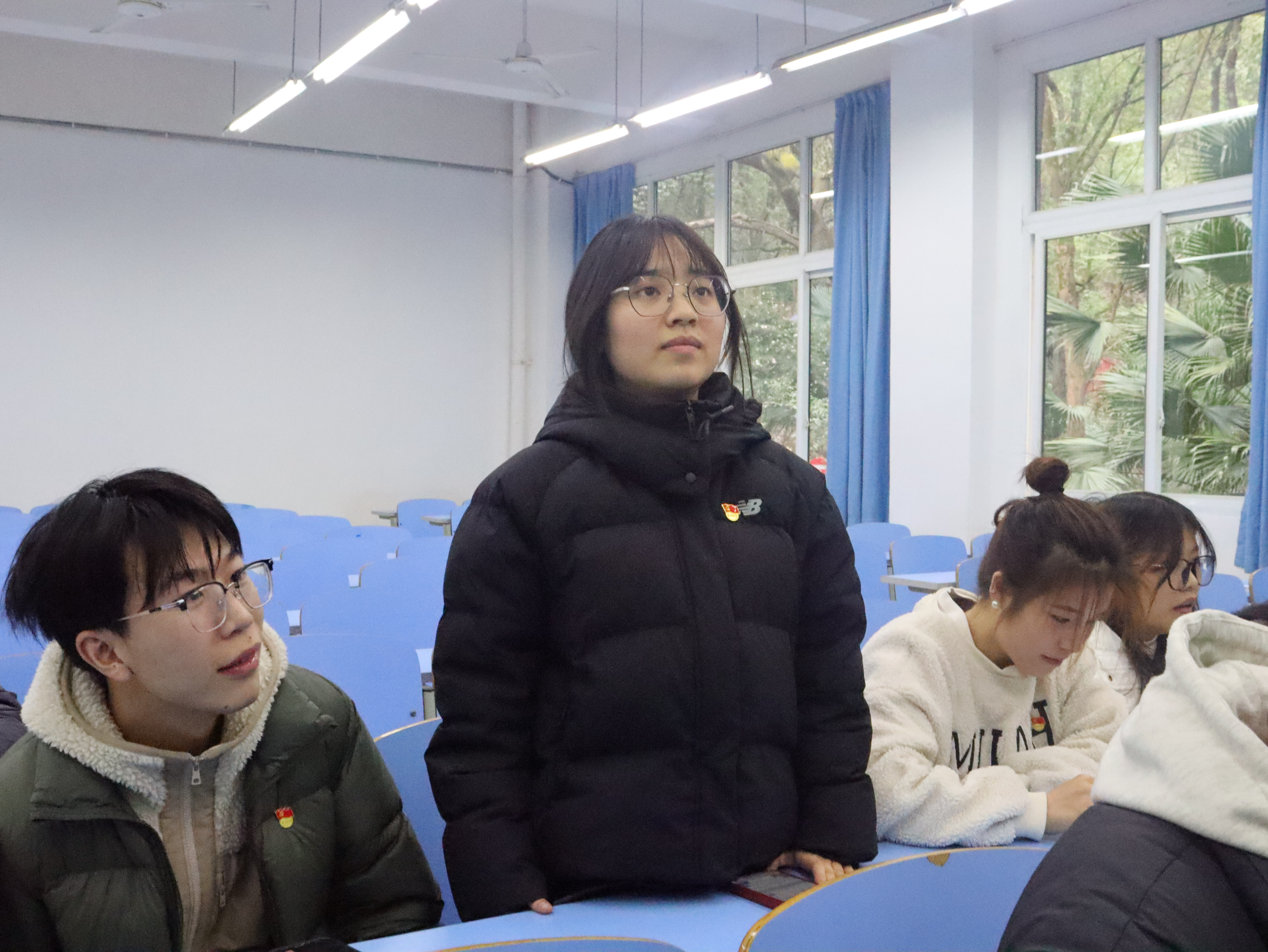 回答问题5 回答问题5