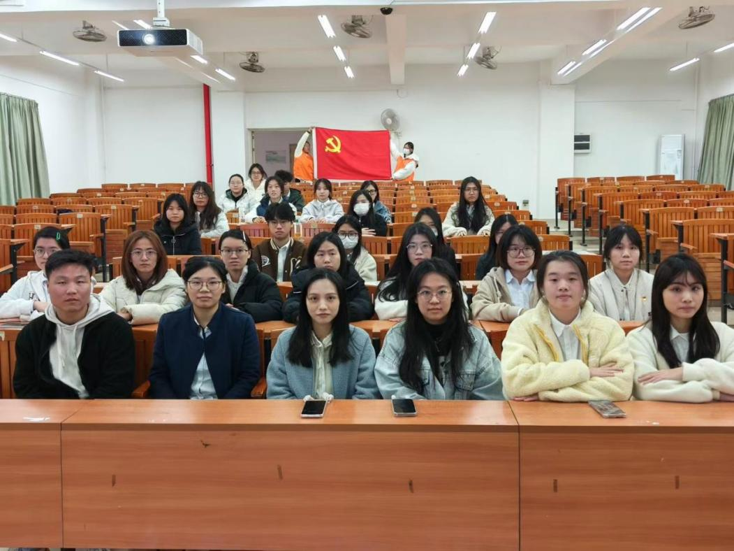 图9：合影留念