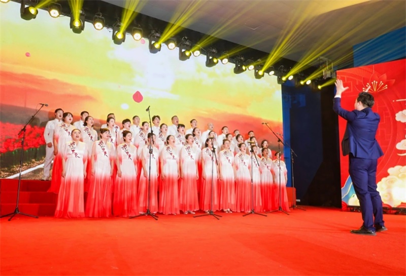 合唱团表演