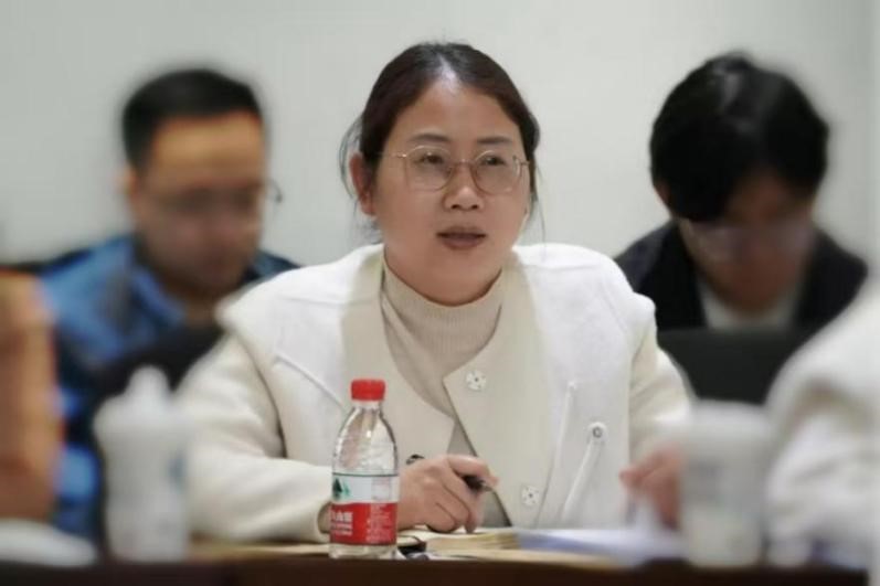 095056D23D6F9A09EFCCABE38B4_8ED90476_A8D7