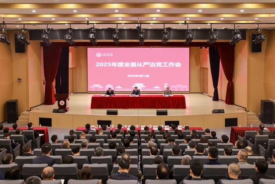 E01290774CC570851F2F0CA4BBCB8824