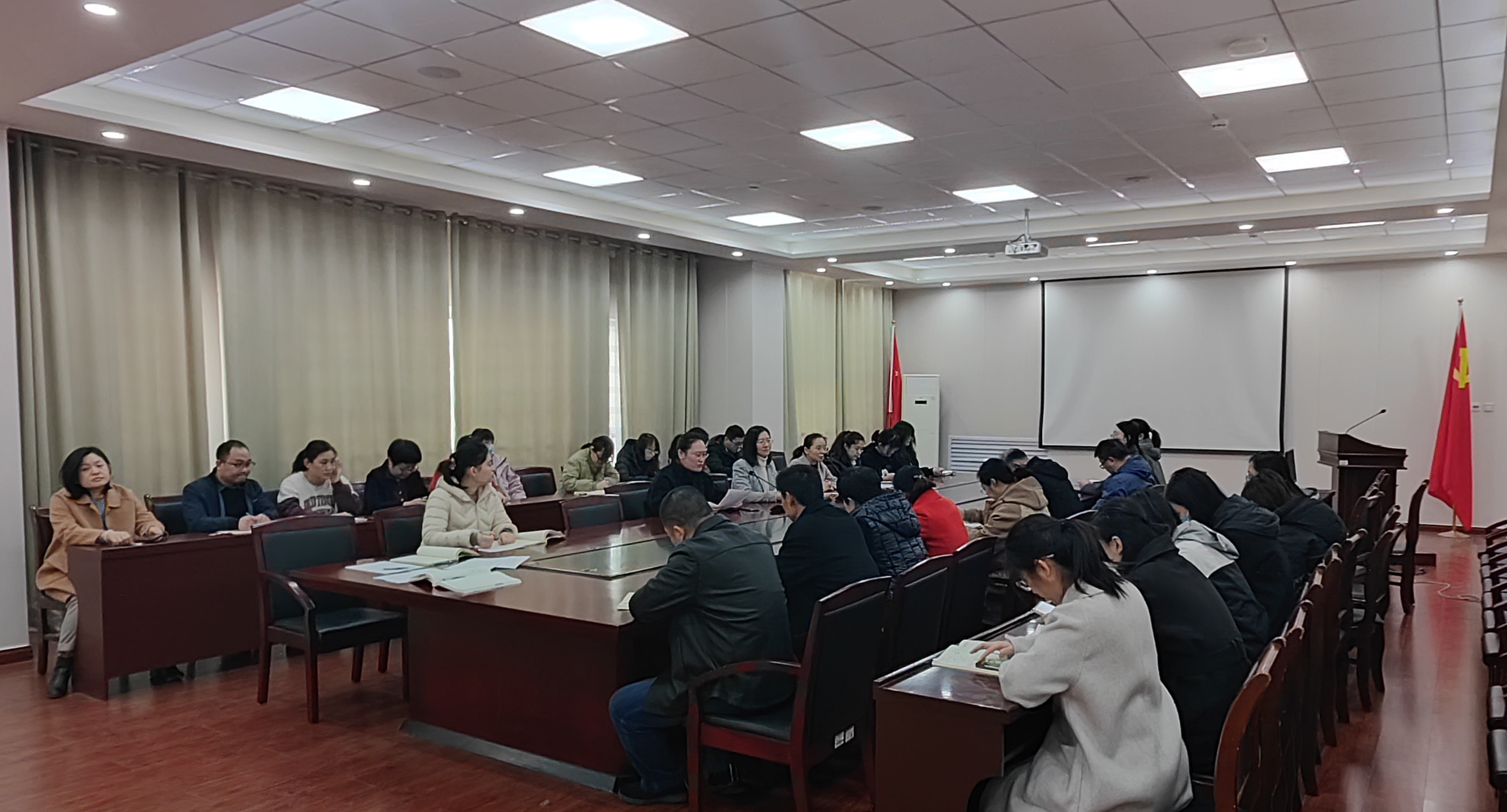 5ef286e90732b6d0faaf721e93a502c