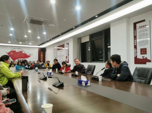 文学院文艺学教研室教工党支部就共建活动开展研讨