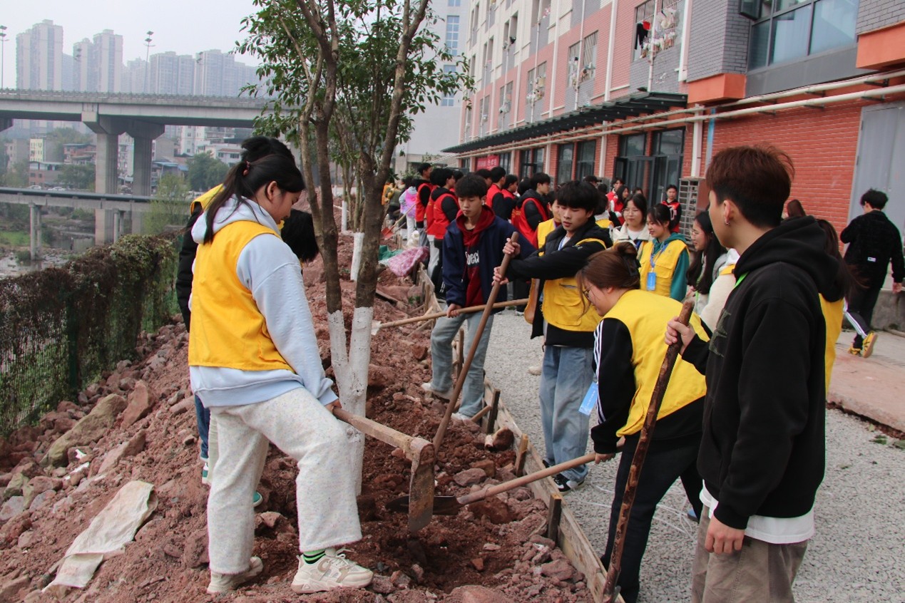 B83B7A3FD2F2AD81BDAAED274E8_72818968_52CDB