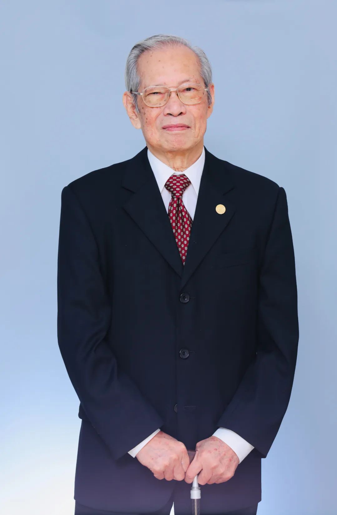 走近大先生丨科研报国七十载 “光谱人生”放异彩——记九十九岁高龄的光谱化学家黄本立院士 2