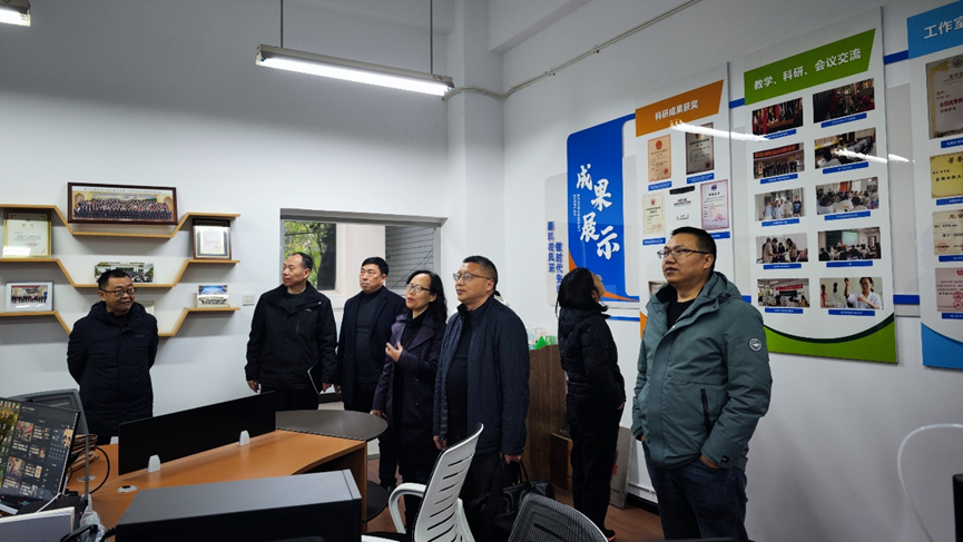 92de16ae165413cea181dba21df481c7