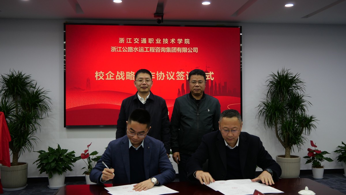 76A7603F1AEF3DF004C1C878476_F2BEFE10_24751