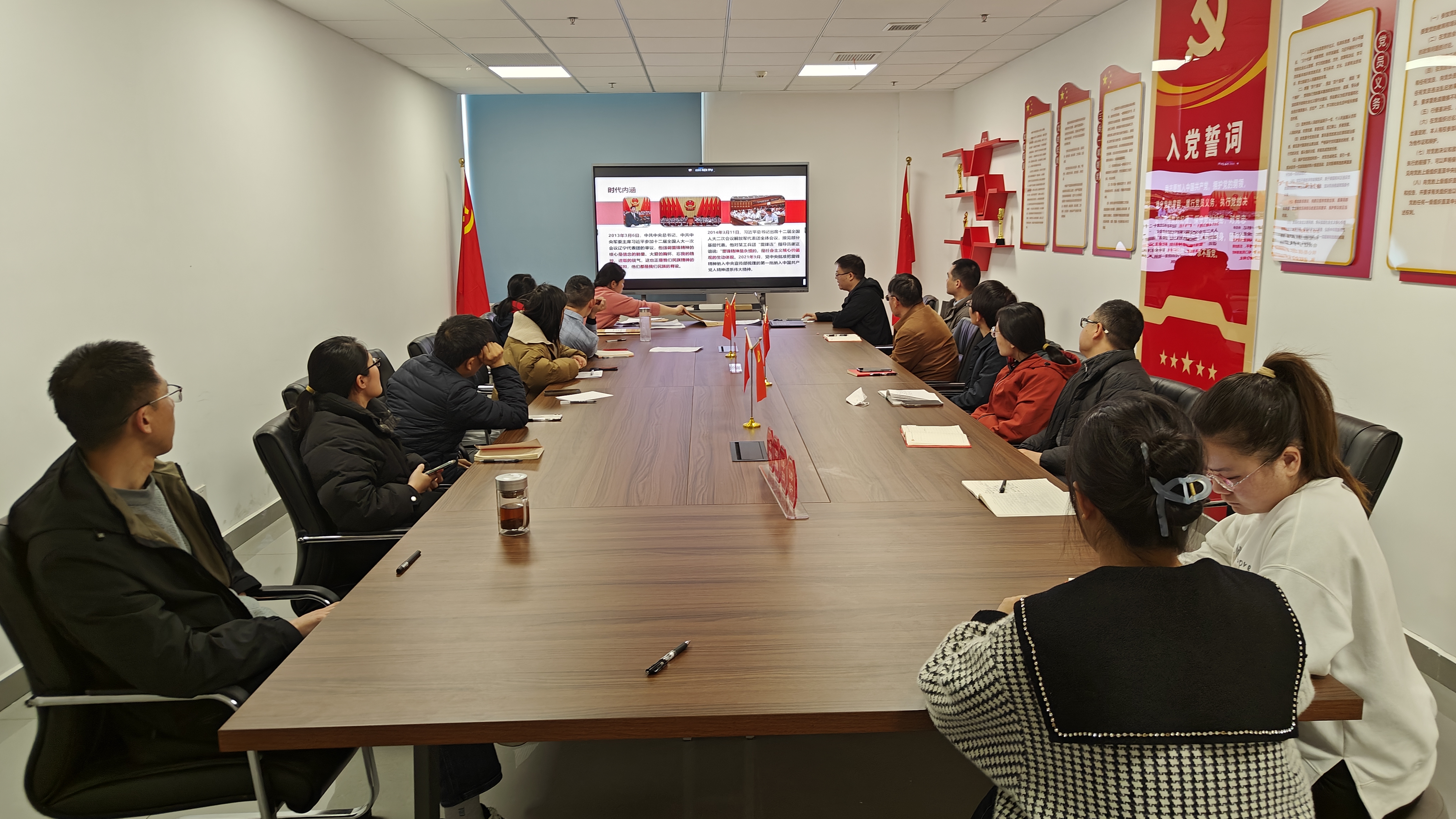 06e2548861b6e0359c2e81fa9c78d65