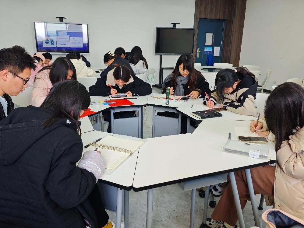 “传承雷锋精神，践行红色使命”主题党日活动(2)