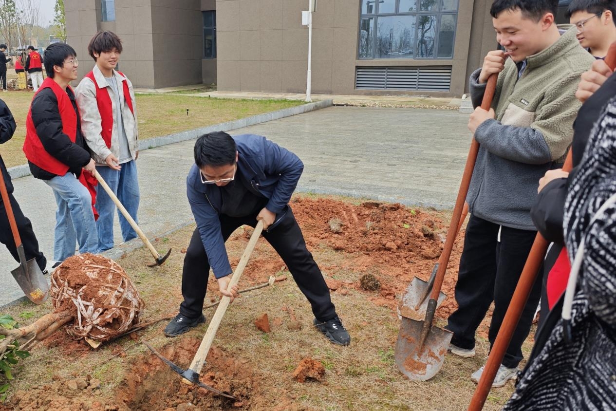 WPS图片(1)2