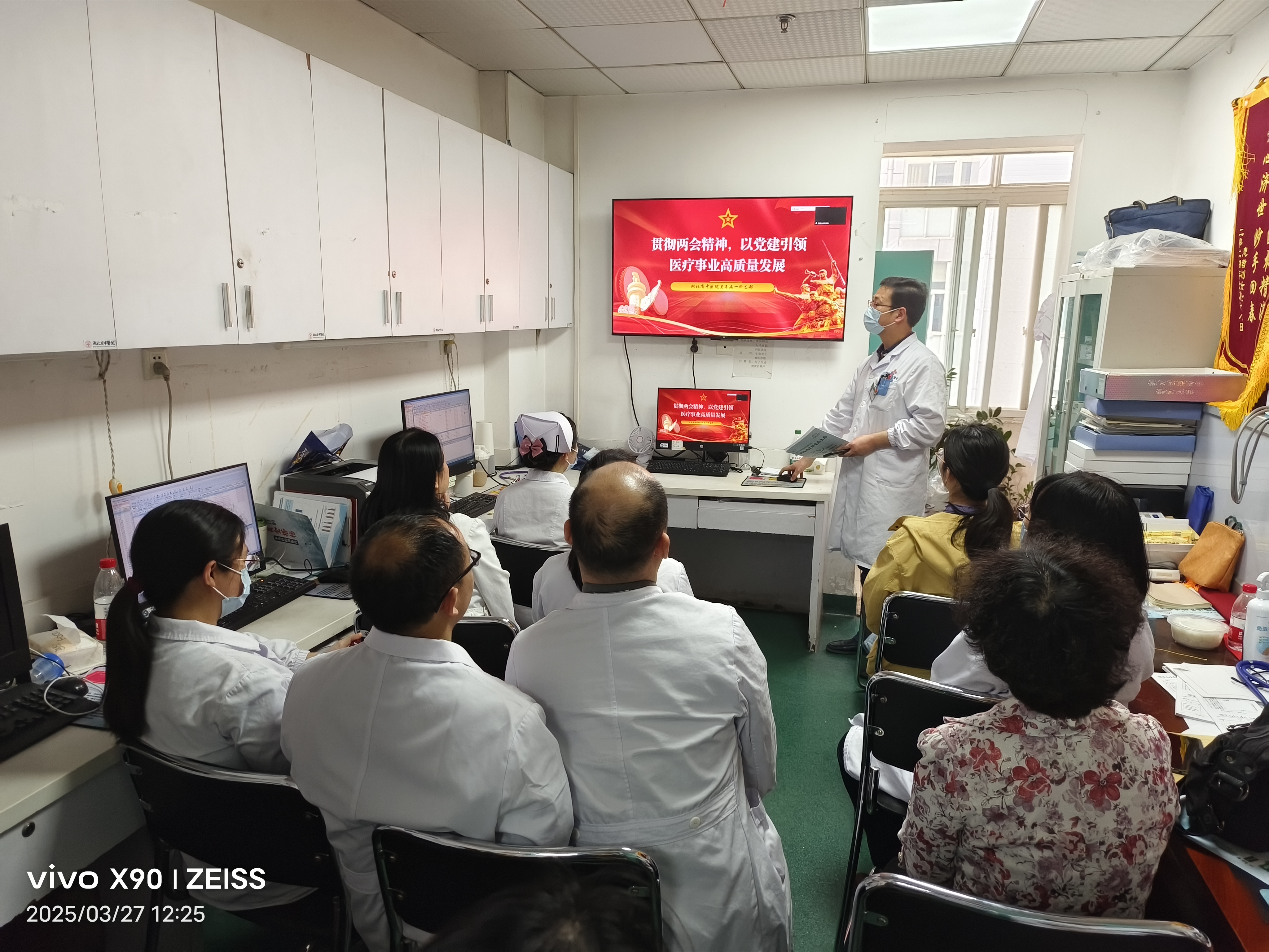 087322f44f22225eacd0d333ce30c42