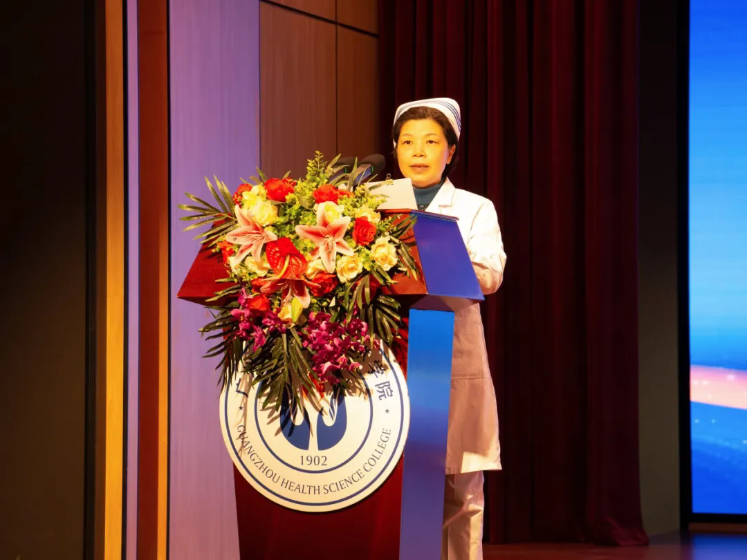 裁判代表宣誓.webp 裁判代表宣誓.webp