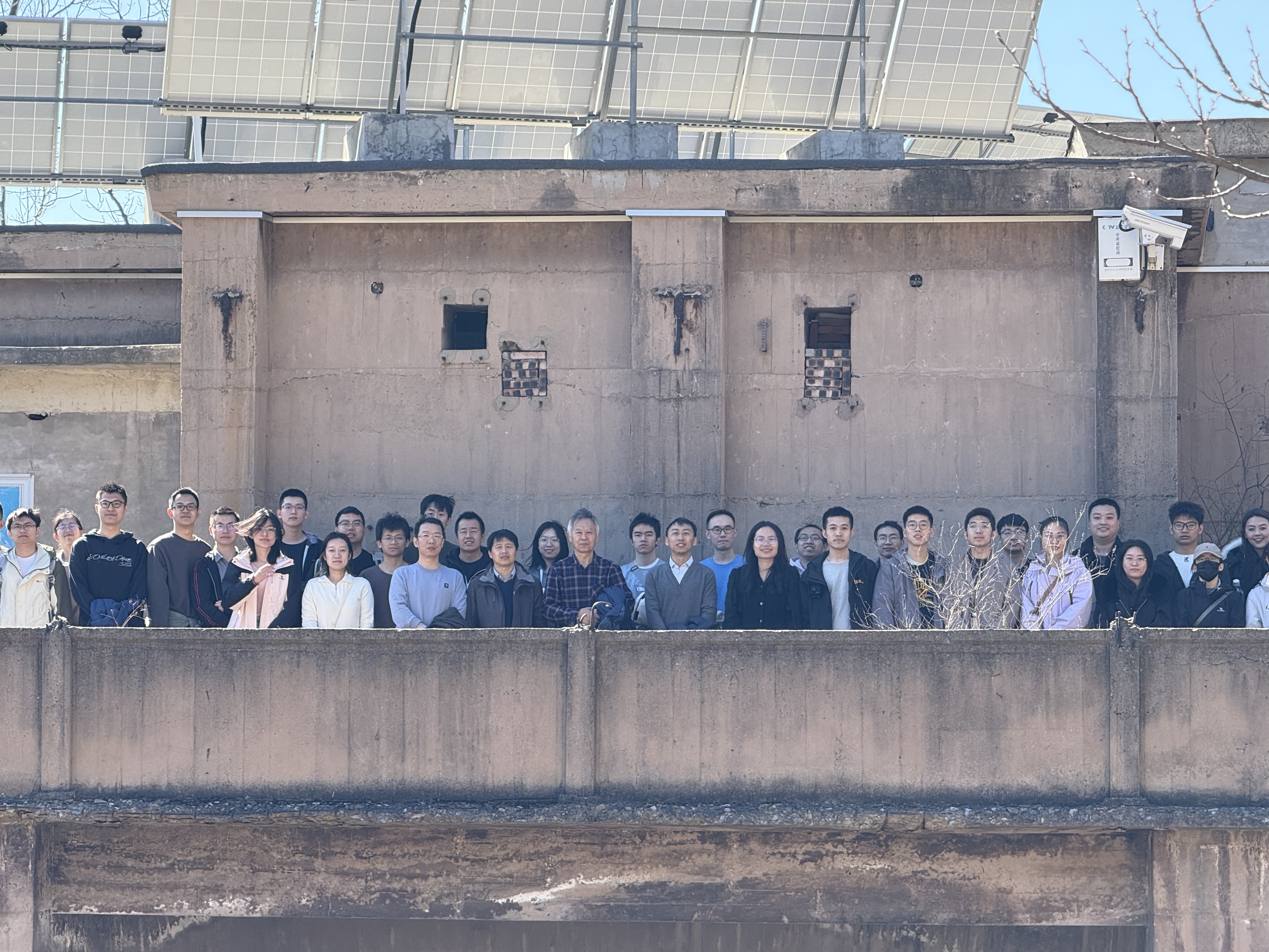 试车台合影2 试车台合影2