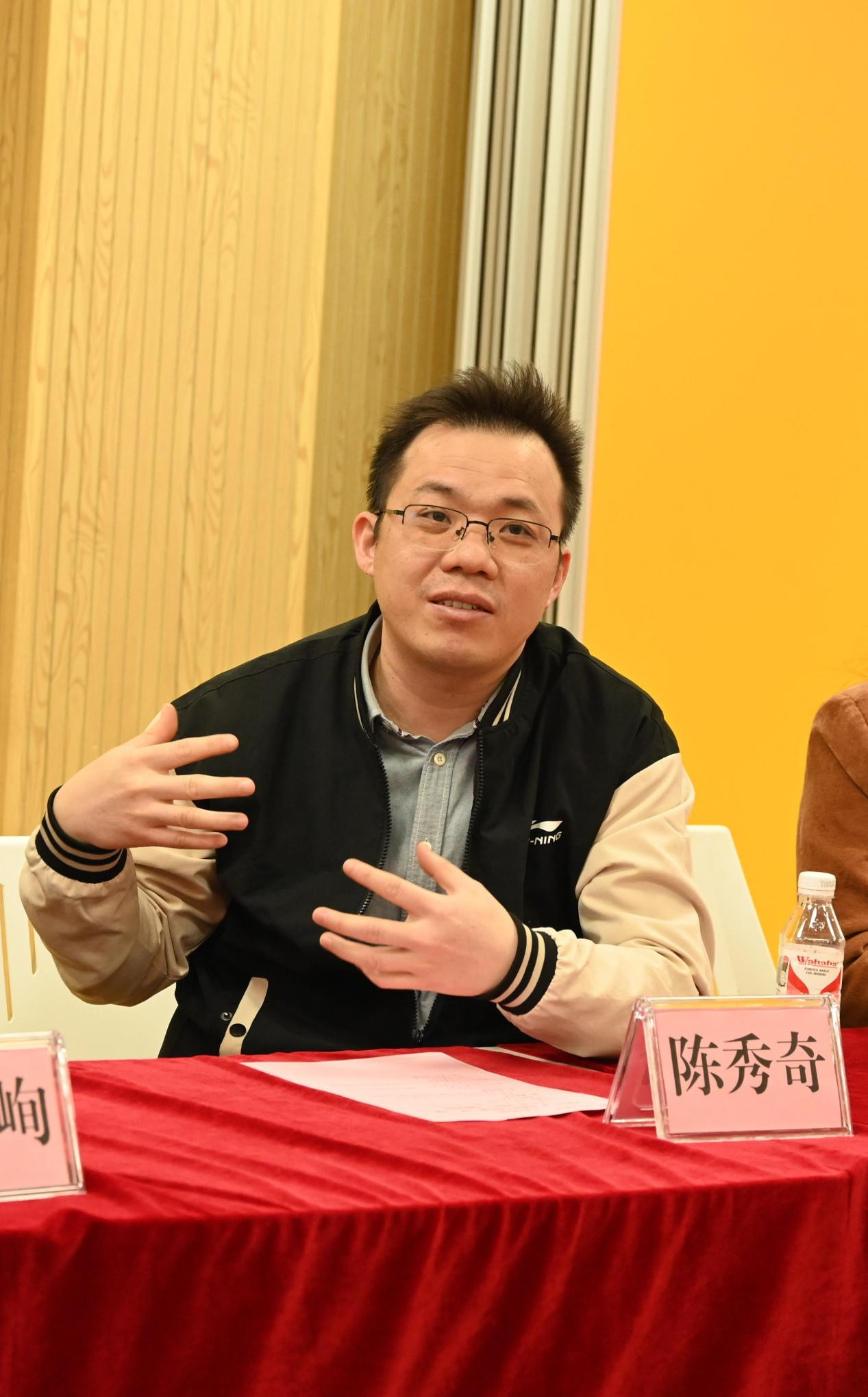 陈秀奇会上讲话 陈秀奇会上讲话