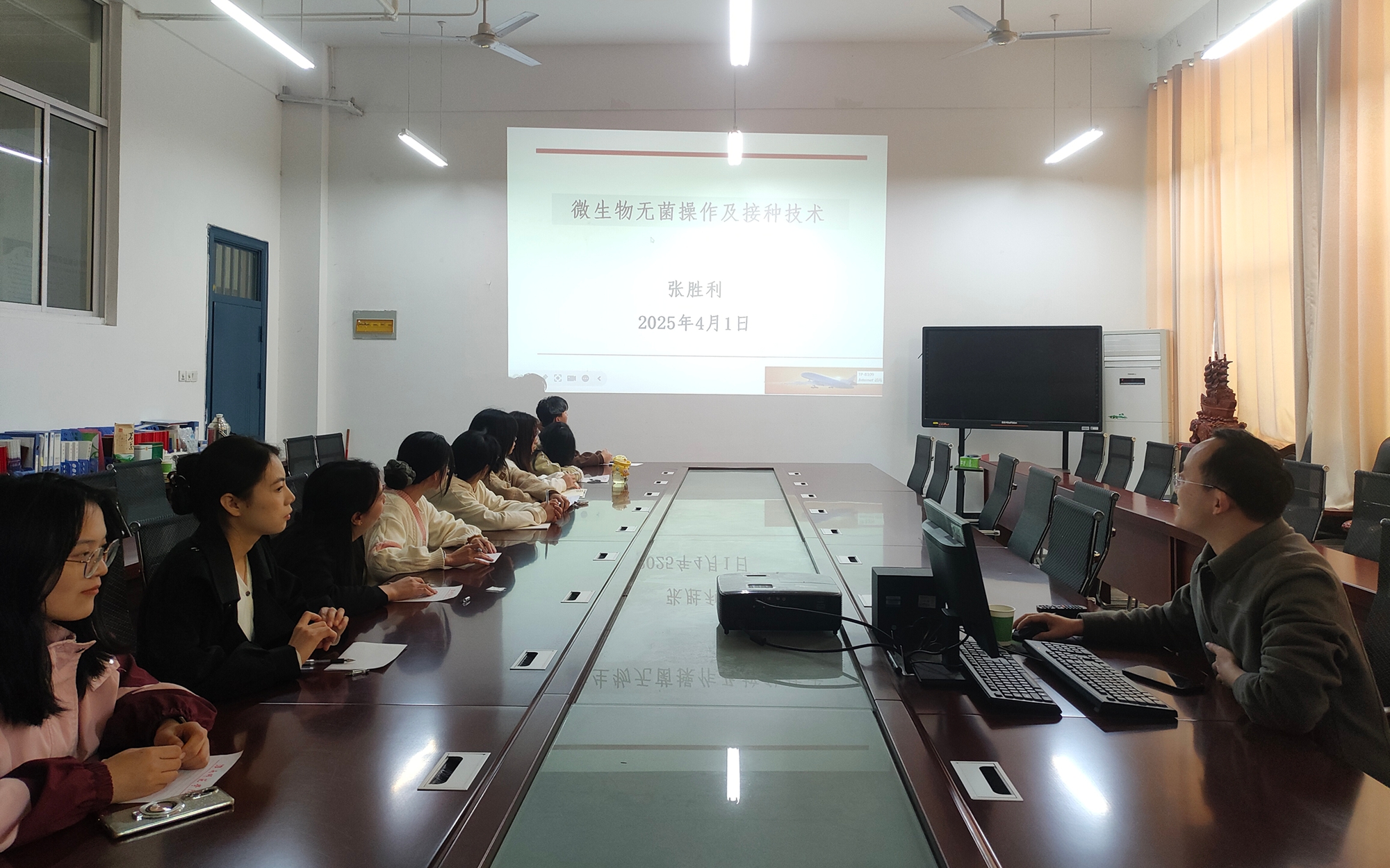 张胜利支部共建照片-1