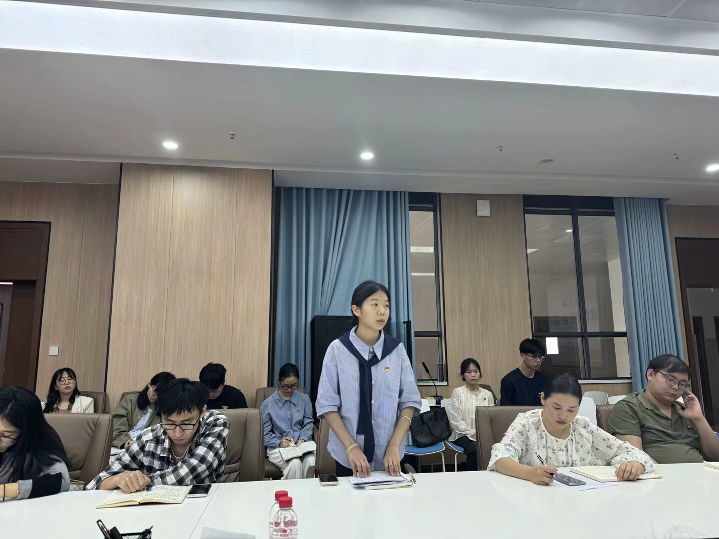 党员批评与自我批评1