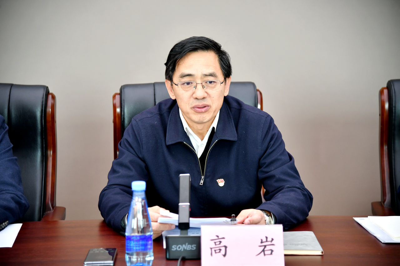 学校举行深入贯彻中央八项规定精神学习教育专题读书班 p2 学校举行深入贯彻中央八项规定精神学习教育专题读书班 p2