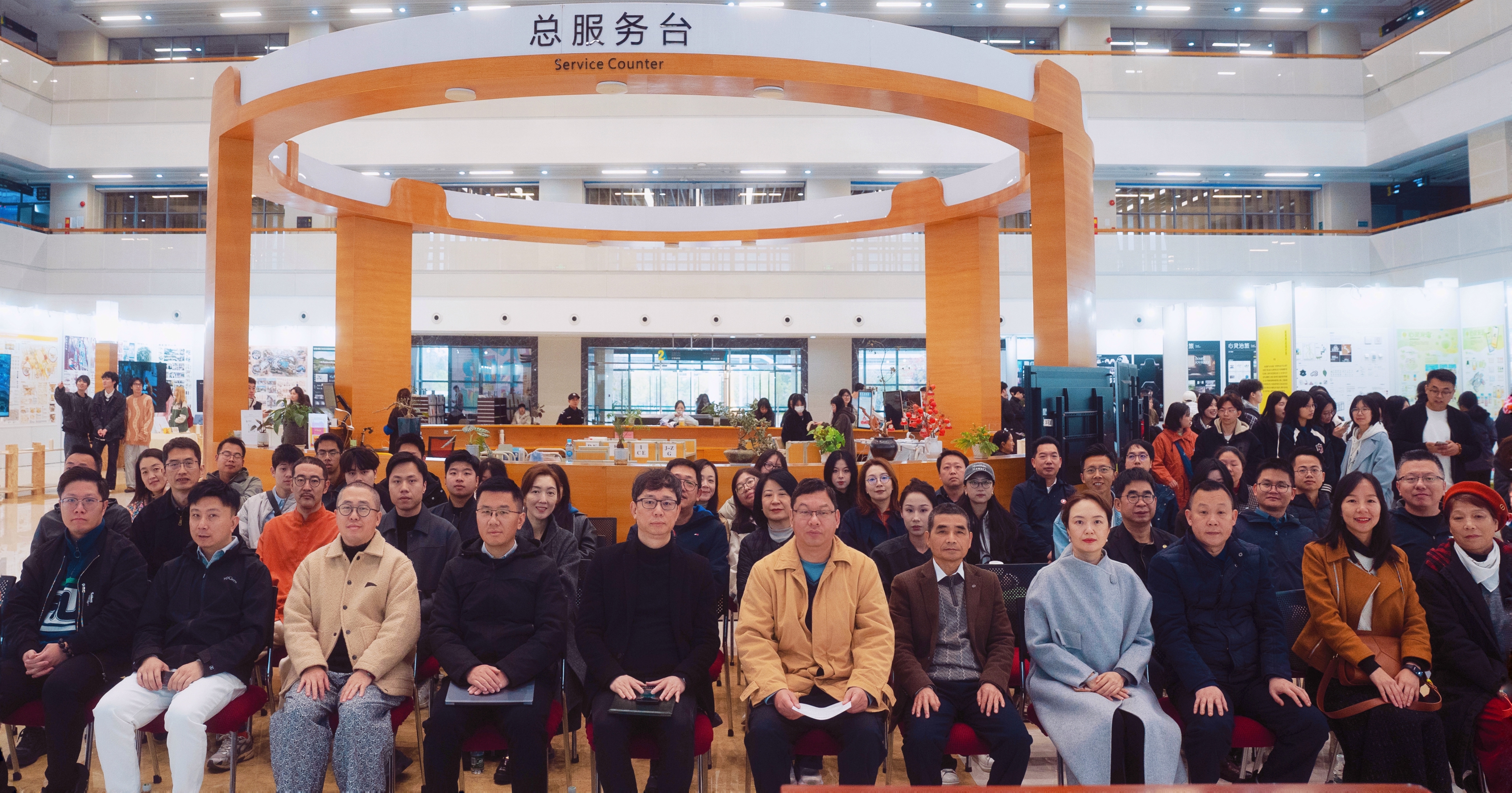 2025.04.07.广财艺术学院2025届“数·生万物”本科毕业设计展描绘“强国行”数字创新画卷（图片1）