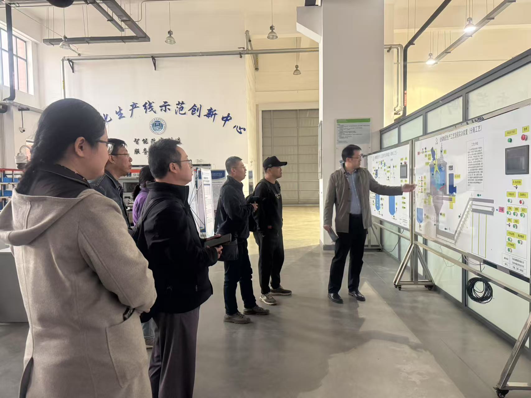 实验室参观 实验室参观