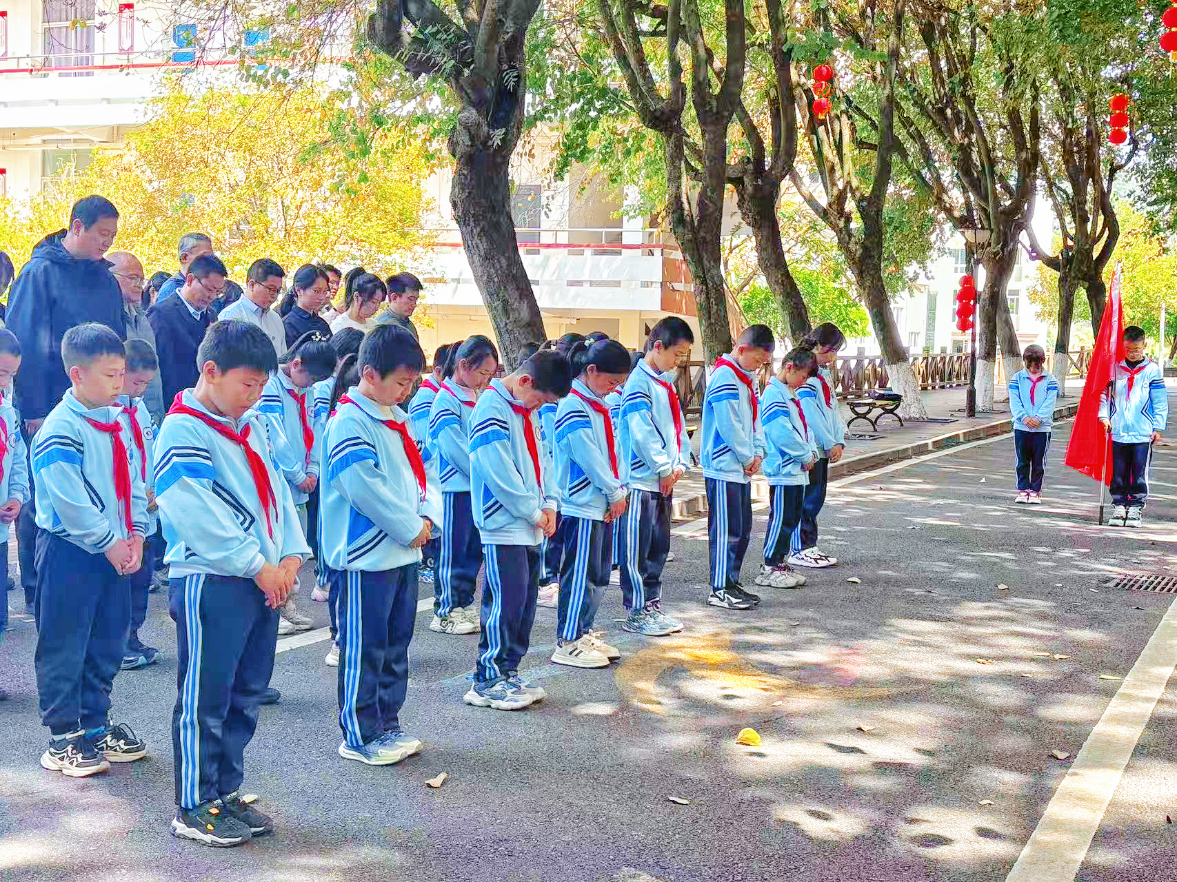 1默哀 (2) 1默哀 (2)