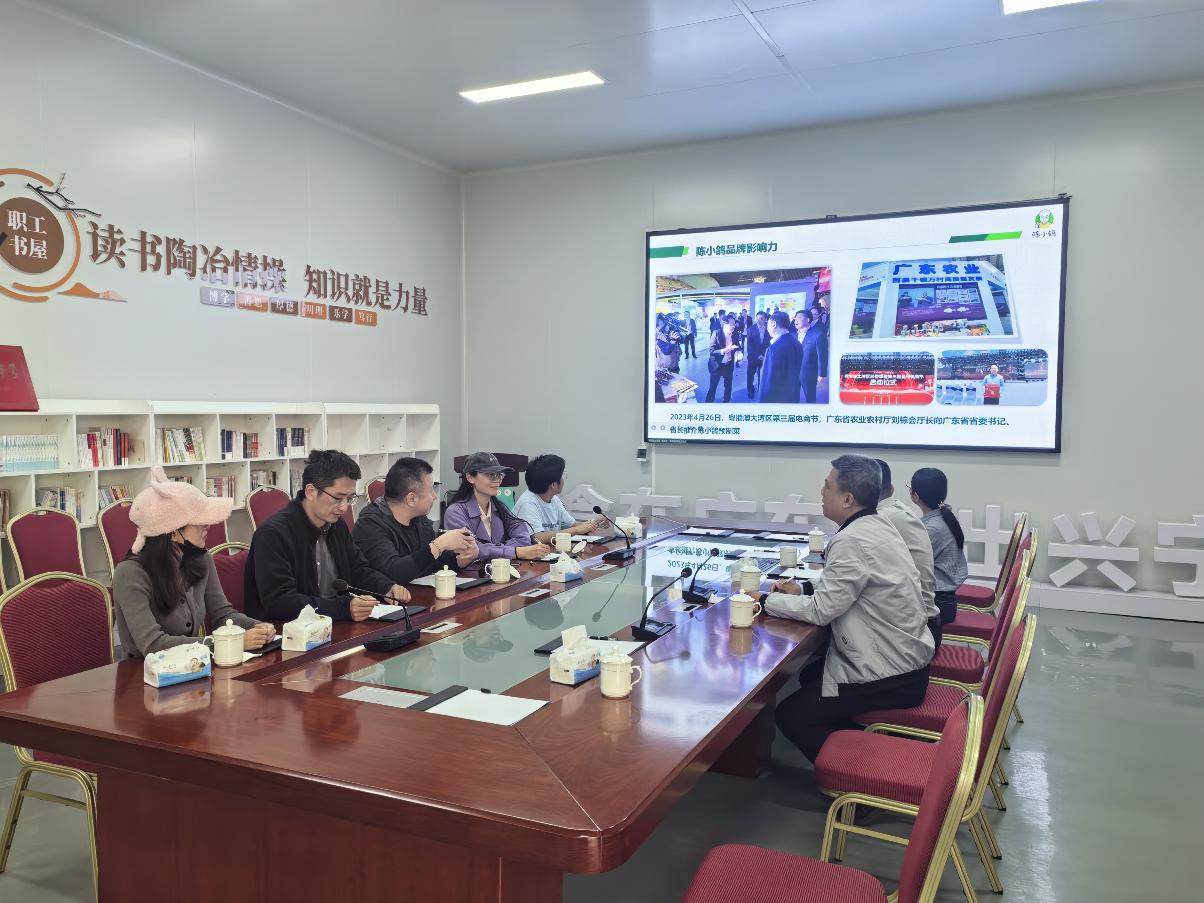 2025.04.13.艺术与设计学院前往梅州兴宁市开展助力“兴宁鸽”产业文化振兴调研活动(图片3）