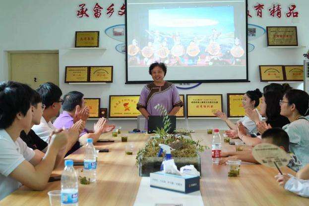 6e4223e0-8796-4c64-8470-f91de3270ee4 6e4223e0-8796-4c64-8470-f91de3270ee4