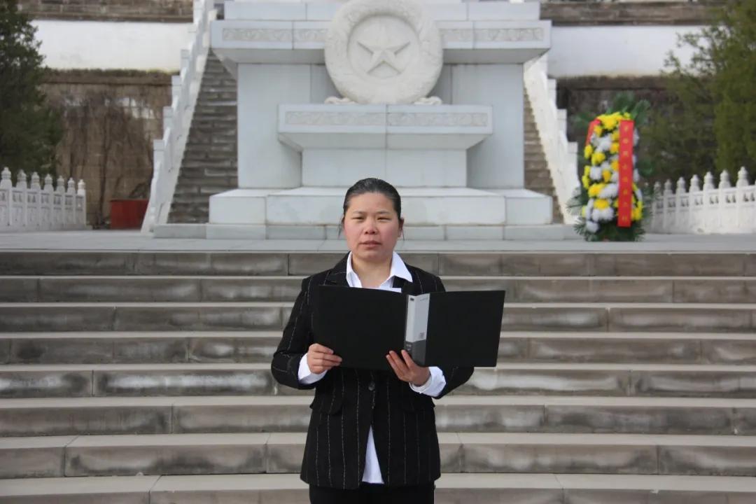 640 (4)(1) 640 (4)(1)