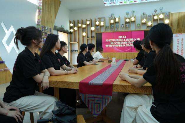 76b896f4-ff0d-4f5d-a738-e726f2d99217 76b896f4-ff0d-4f5d-a738-e726f2d99217