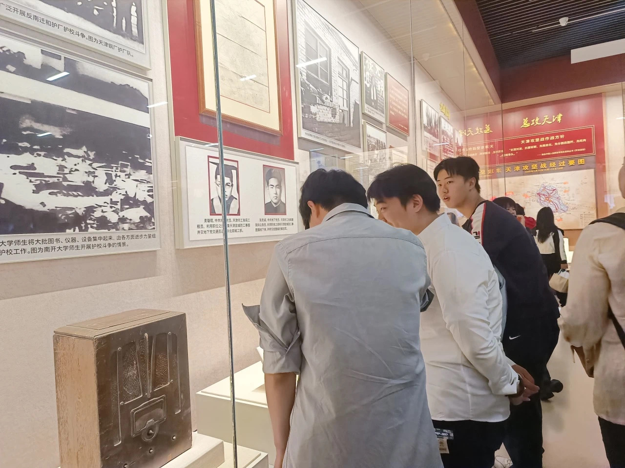 70e98d66f4723e92fb5a4d6571e6417 70e98d66f4723e92fb5a4d6571e6417