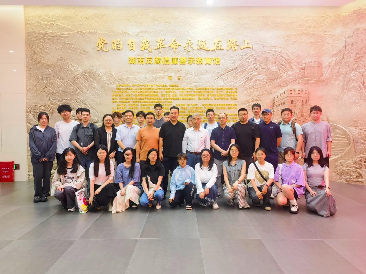 4921C69228A73EDDE1AE7C4B3B2_DF5A69C2_17E380