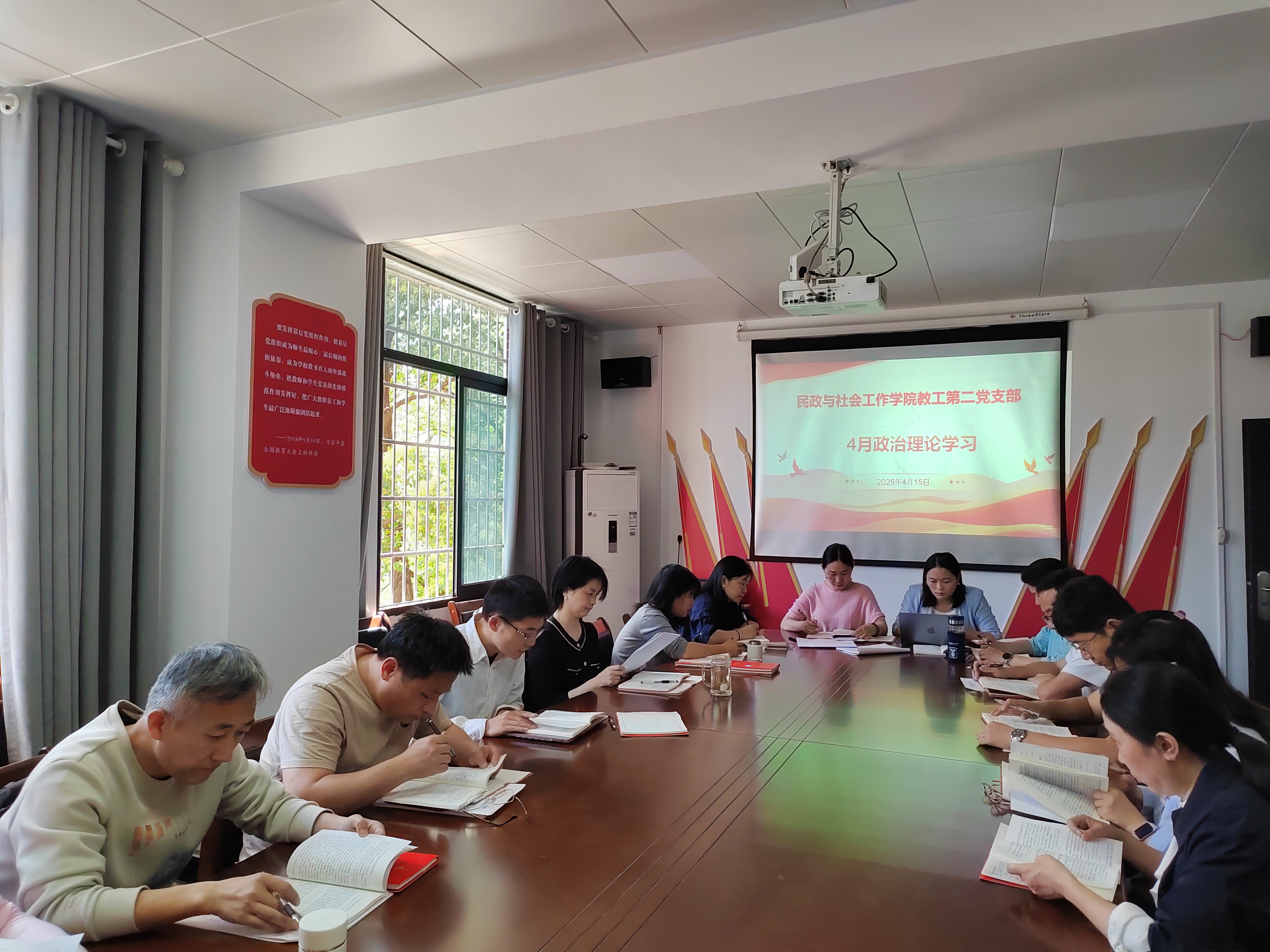 F62E13A2014021A44E51C1556C4E16F4