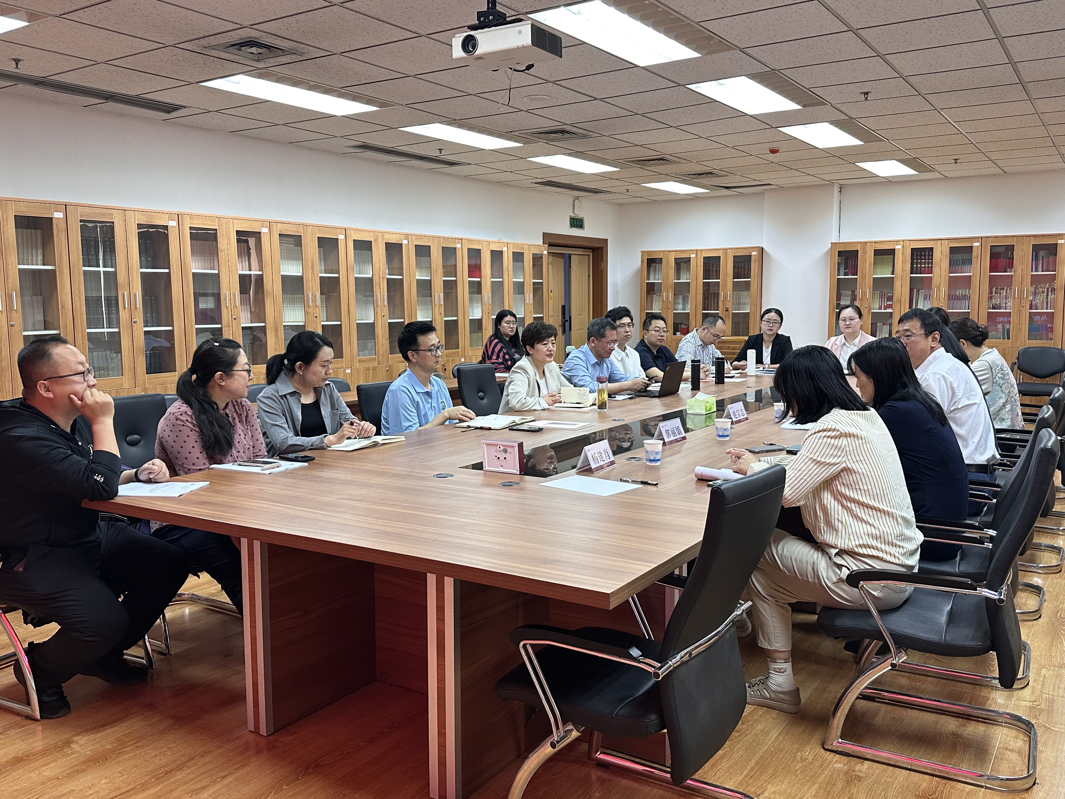 党支部与河北农业大学学报编辑部党支部开展联学联建活动2