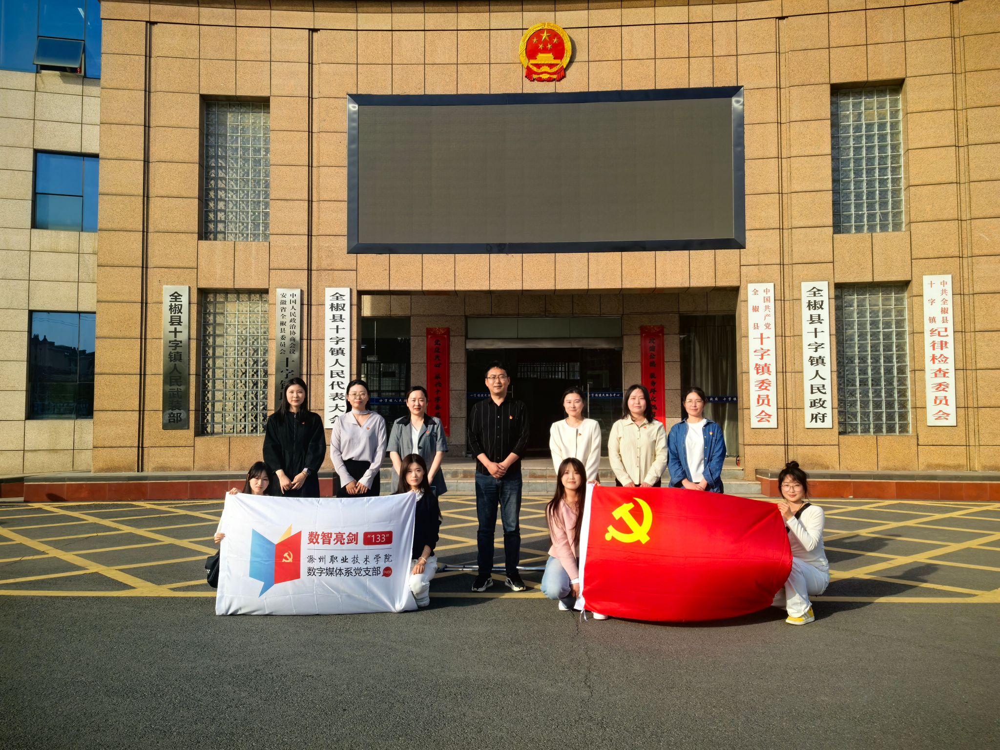 7960971A1A010F2F78F9A290647_AAD350D8_ABBB6 7960971A1A010F2F78F9A290647_AAD350D8_ABBB6