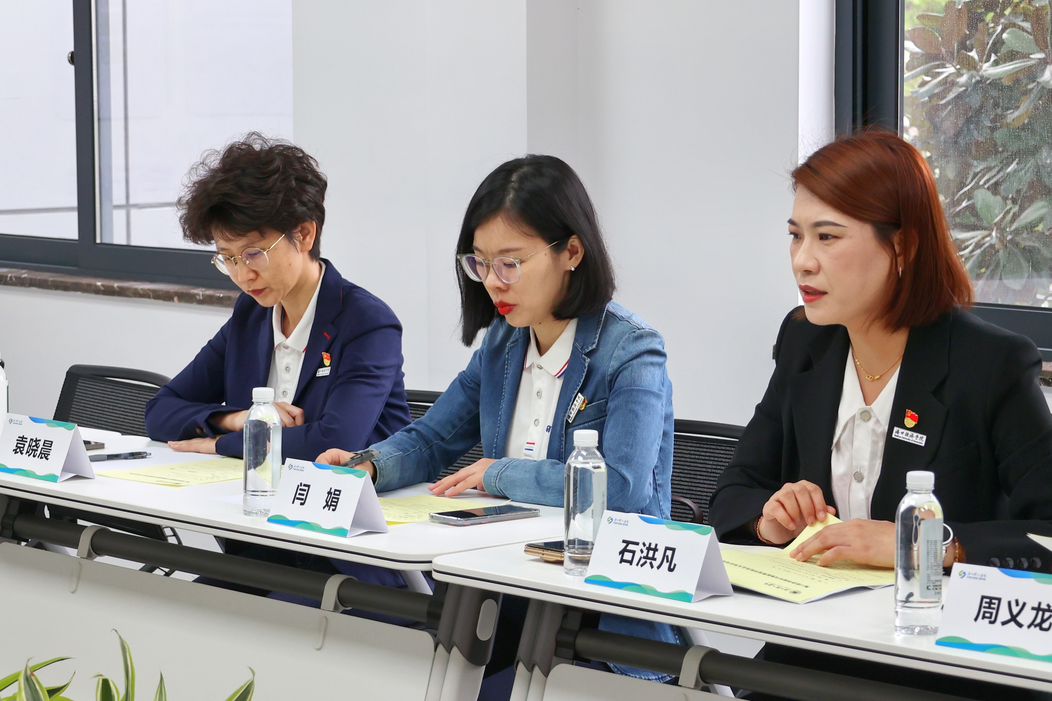 ebf8cf19e70b7e29486bec730c762af ebf8cf19e70b7e29486bec730c762af