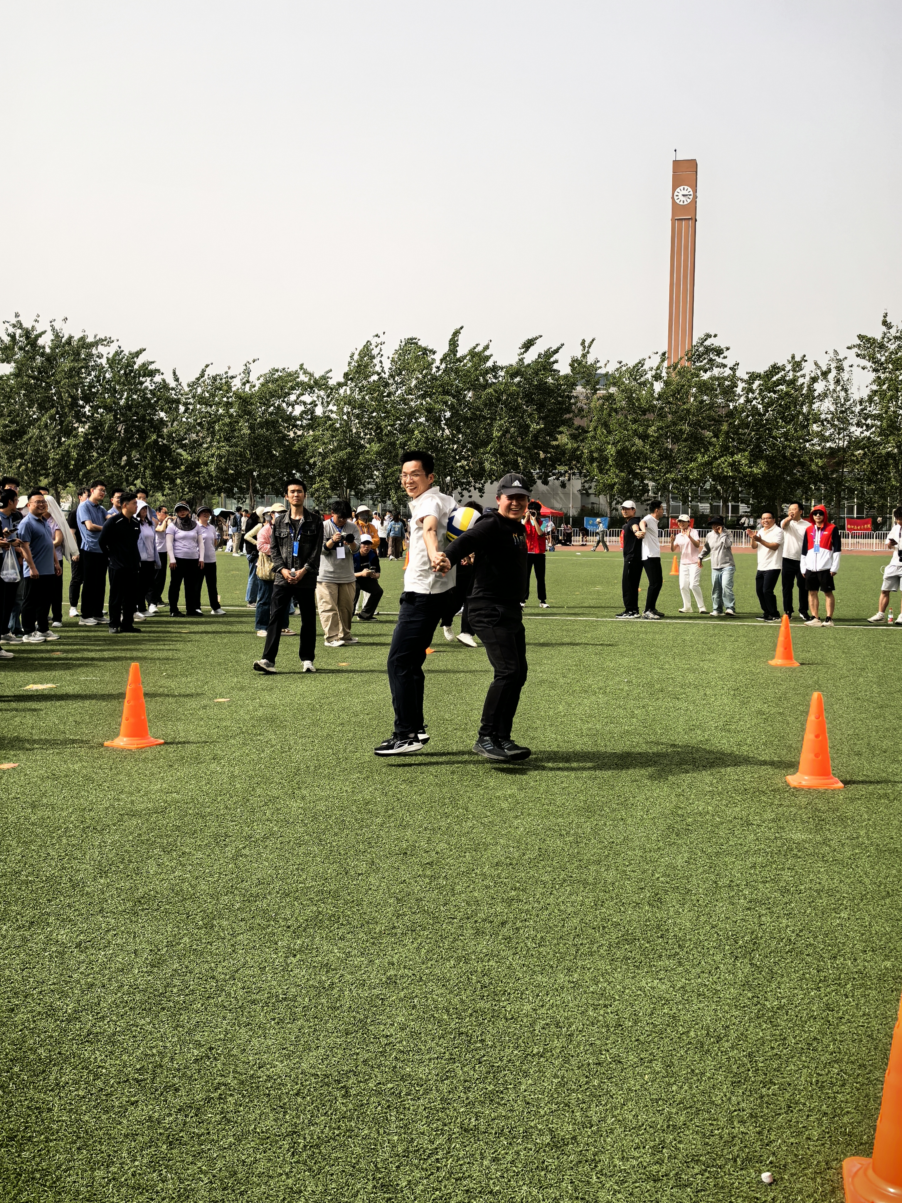 90b8e2e6dc6a1890d63ce3045559479