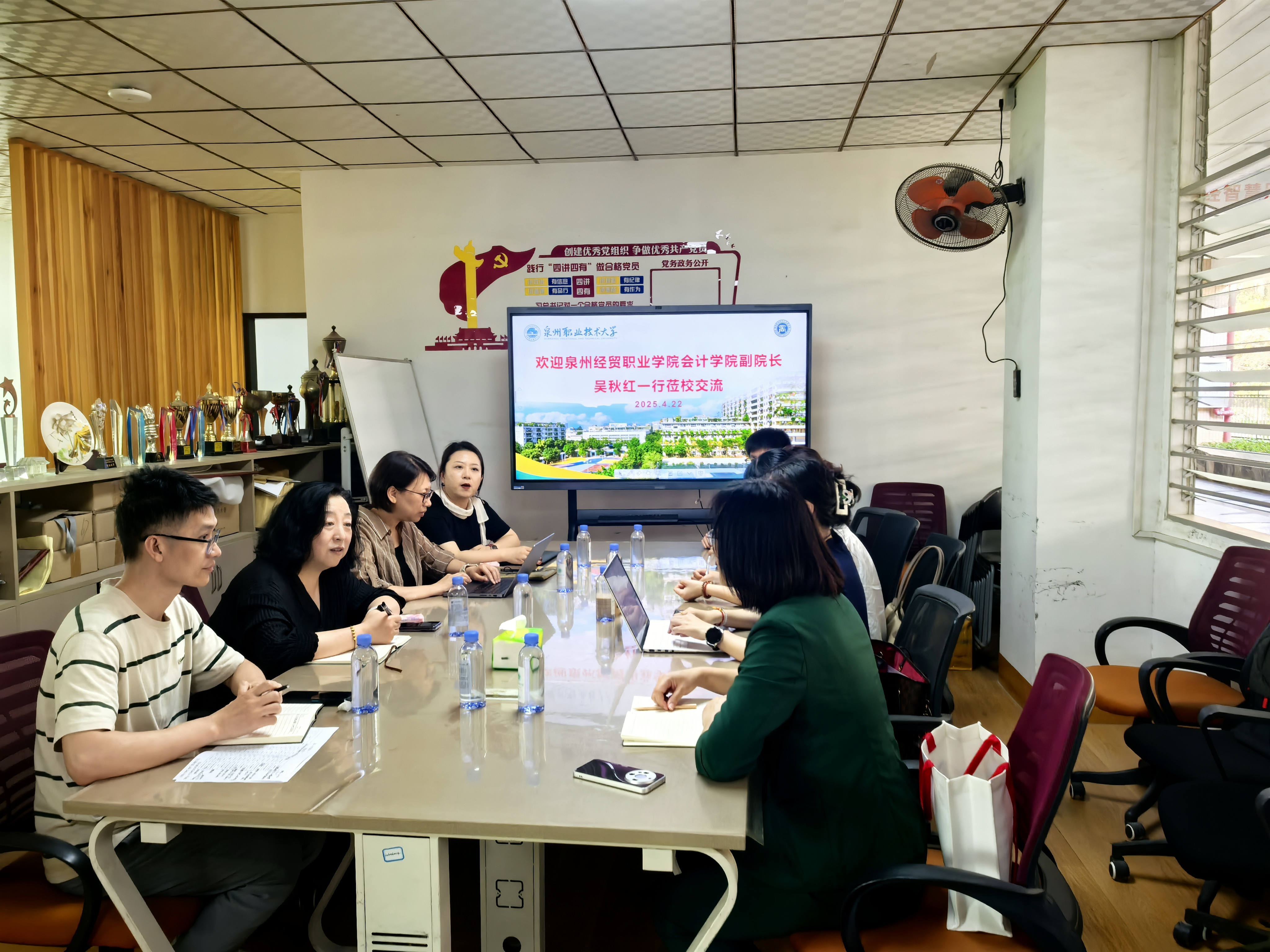 0008ce293dfb9769e630ec6e2b4a3f3